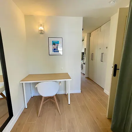 - Superbe 2 Pieces Avec Piscine - Proche Plages Et Centre 아파트 *